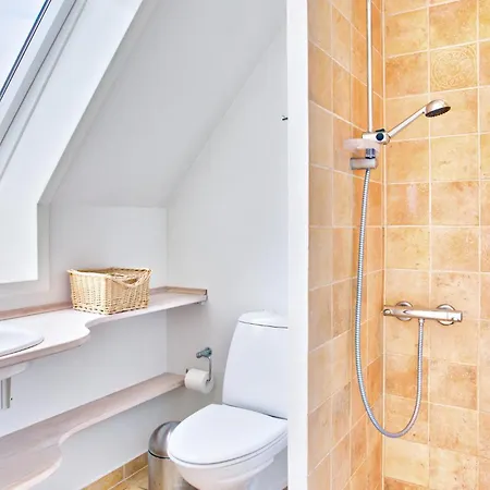 Vakantiehuis 8 Bedroom Beautiful In