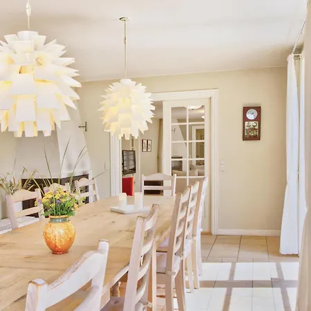 8 Bedroom Beautiful In * Blåvand