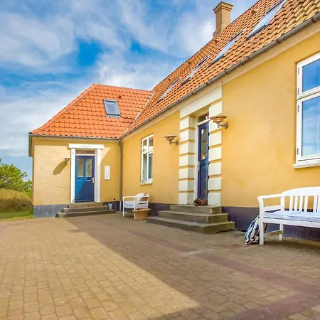 8 Bedroom Beautiful In Vakantiehuis *