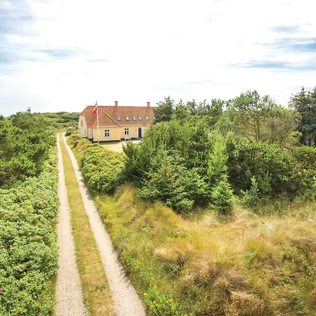 8 Bedroom Beautiful In Blåvand