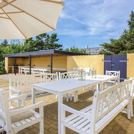 Vakantiehuis 8 Bedroom Beautiful In