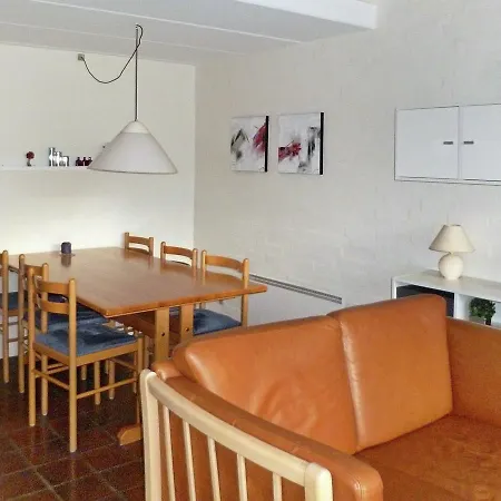 Vakantiehuis 8 Bedroom Beautiful In